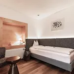 Urbanhof Hotel 3*