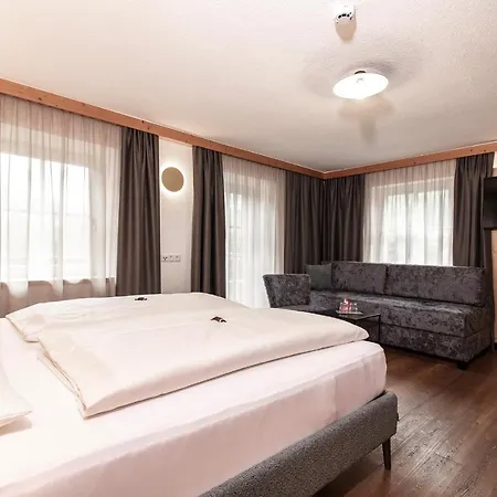 Urbanhof فندق سولدن