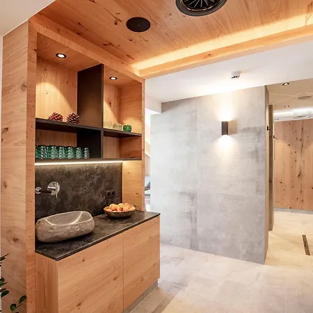 Urbanhof 3* سولدن